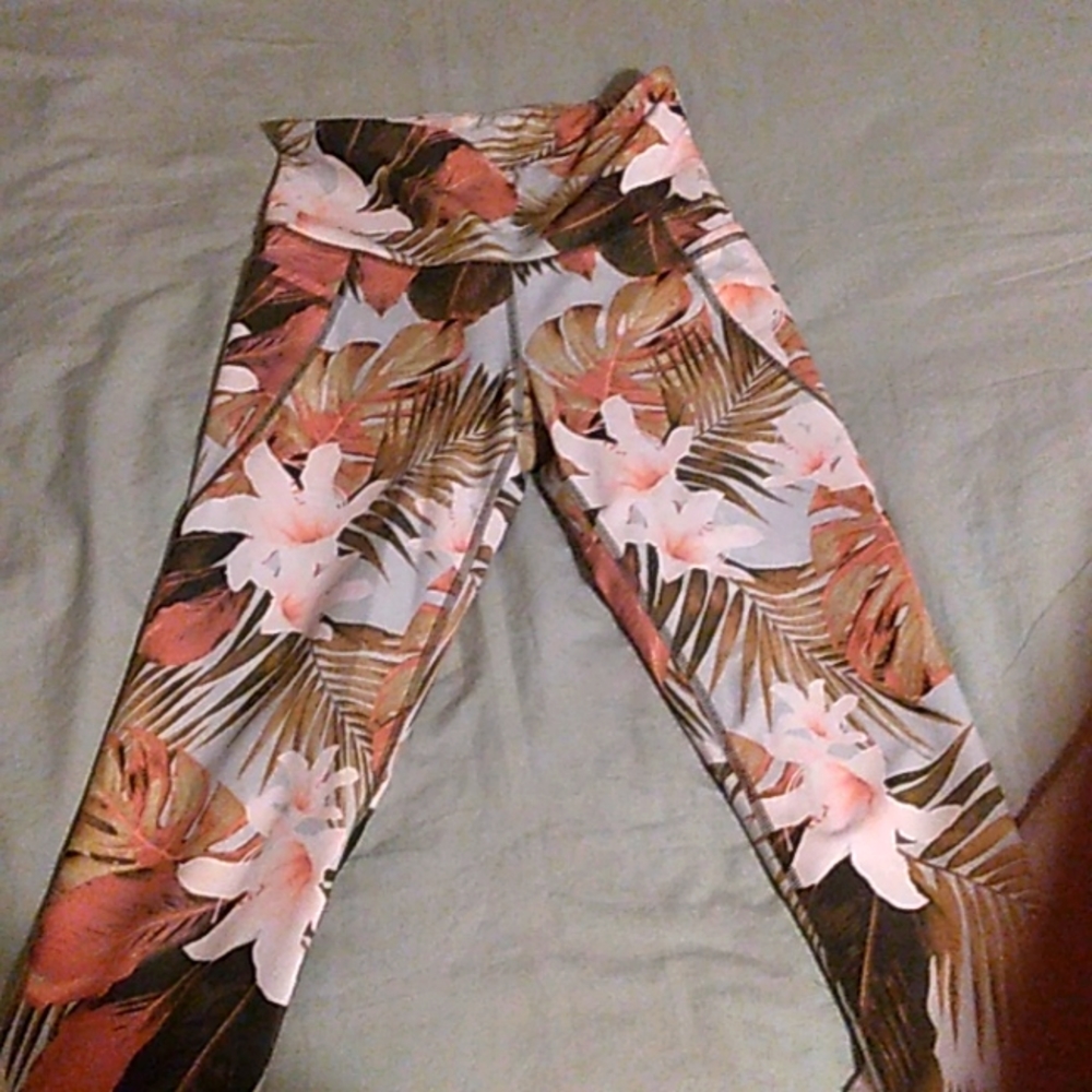 Old Navy, Small, Power Soft, Tropical Capri legging